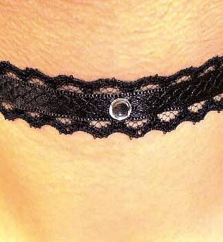 Collare in pizzo