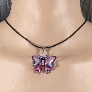Collana farfalla viola 3d