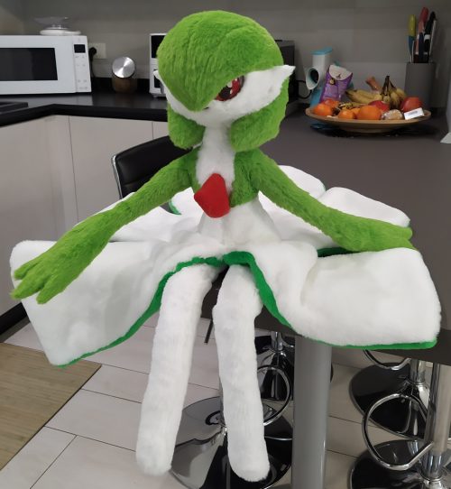 Peluche pokemon Gardevoir - posizionabile