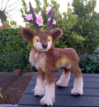 Peluche pokemon Sawsbuck - Primavera