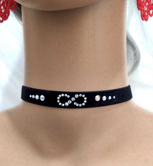 choker velluto nero con strass