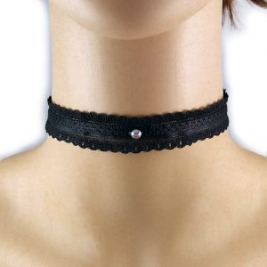 Collarino nero con brillantino