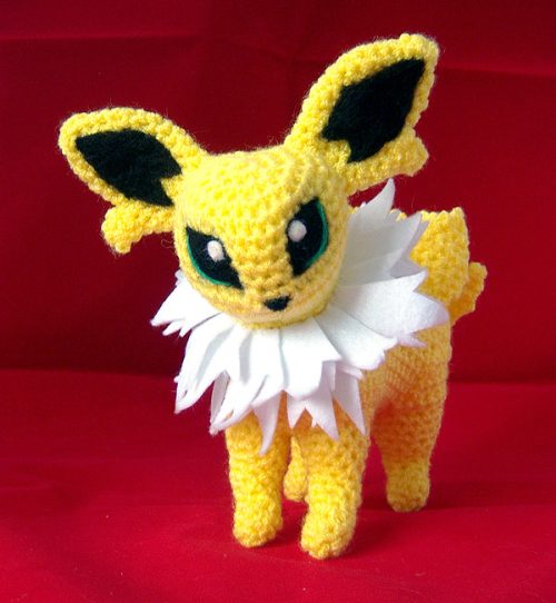 Jolteon peluche